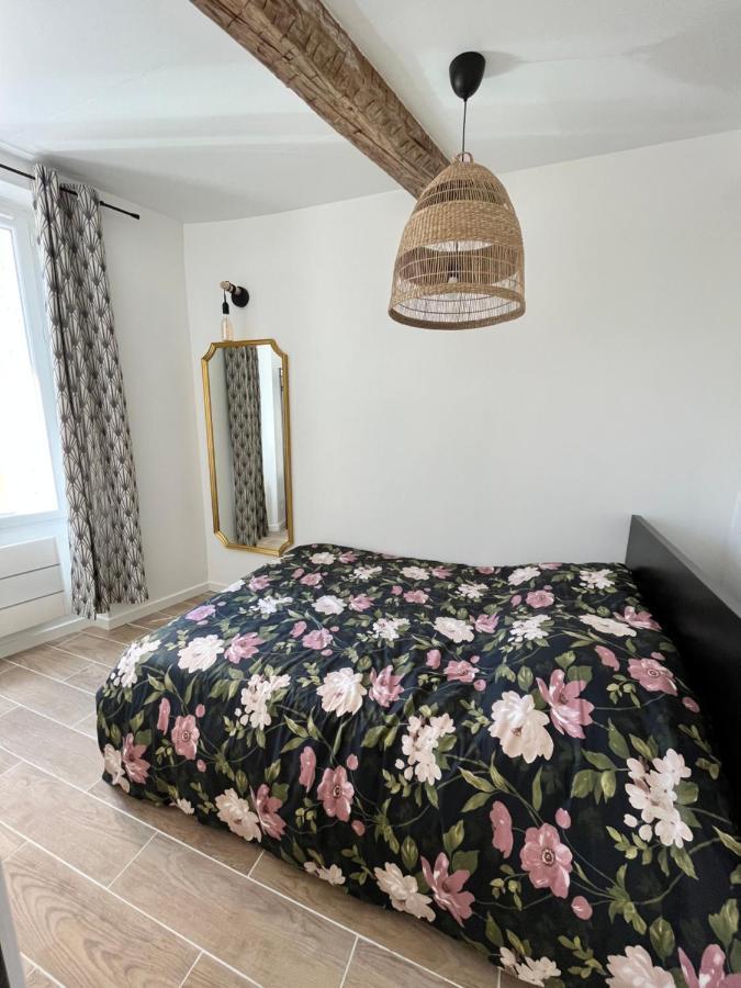 Superbe Appartement Au Coeur Du Mourillon Refais A Neuf Proche Des Plage Toulon Exterior photo